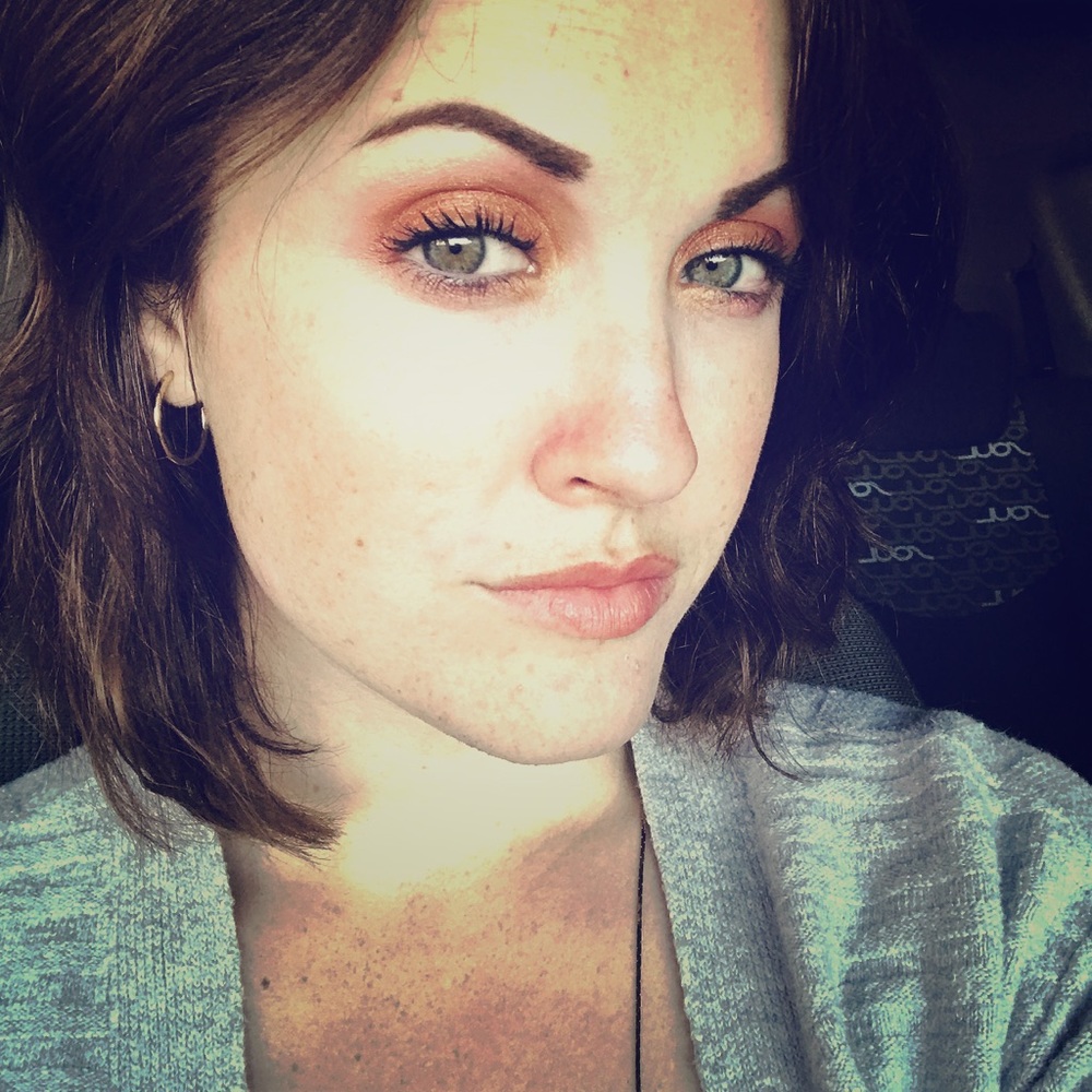 Meet your Posher, Ari